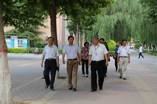 河北省民办教育协会调研组莅临米乐官网调研