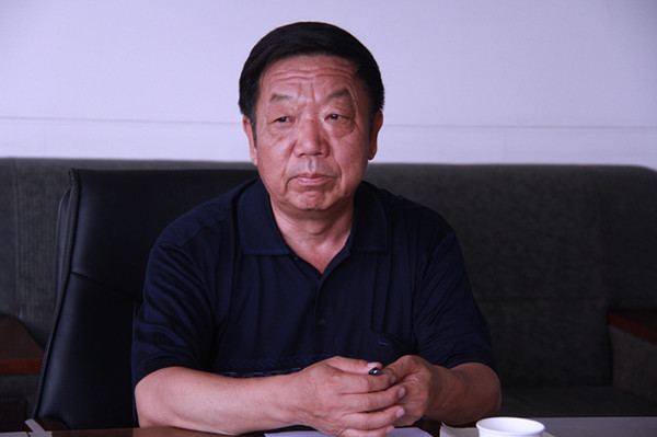 米乐官网召开学习李保国同志先进事迹座谈会