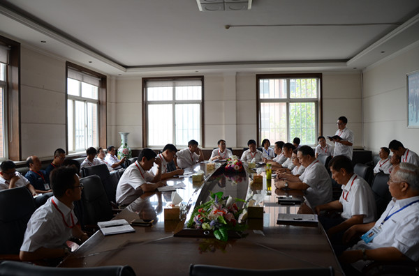 米乐官网召开2016-2017学年期初教学秩序检查工作会议