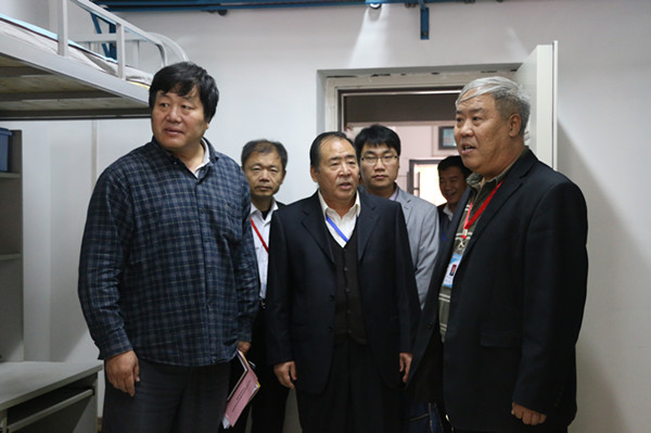 河北省教育厅师德师风专项检查组莅临米乐官网检查指导工作