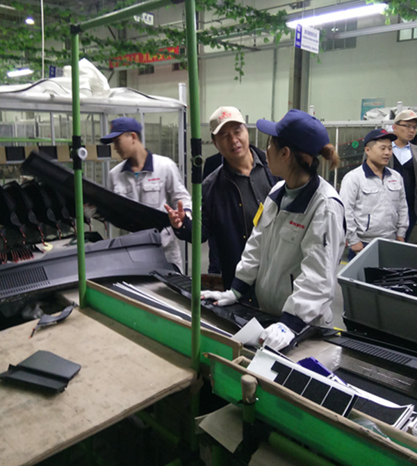 心中牵挂实习生的冷暖——米乐官网领导专程去长城汽车徐水工厂看望实习学生