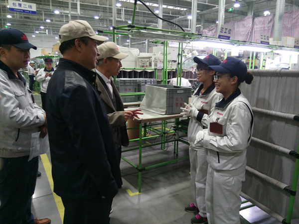 心中牵挂实习生的冷暖——米乐官网领导专程去长城汽车徐水工厂看望实习学生