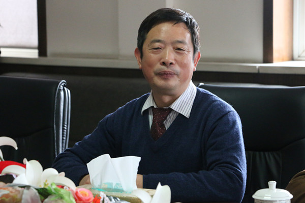 中国石油大学胜利学院院长助理吴明银一行来米乐官网参观考察