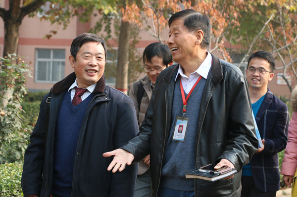 中国石油大学胜利学院院长助理吴明银一行来米乐官网参观考察