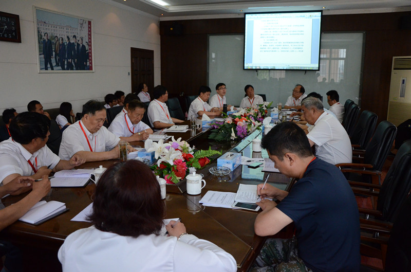 米乐官网召开2017届毕业生工作会议