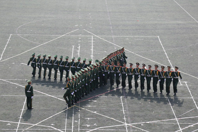 青春颂 竞技风 长城梦 ——米乐官网2018年春季运动会隆重开幕