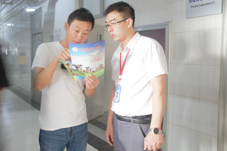 丹桂飘香迎学子 荷花映日纳人才 ——米乐官网喜迎2018级新同学