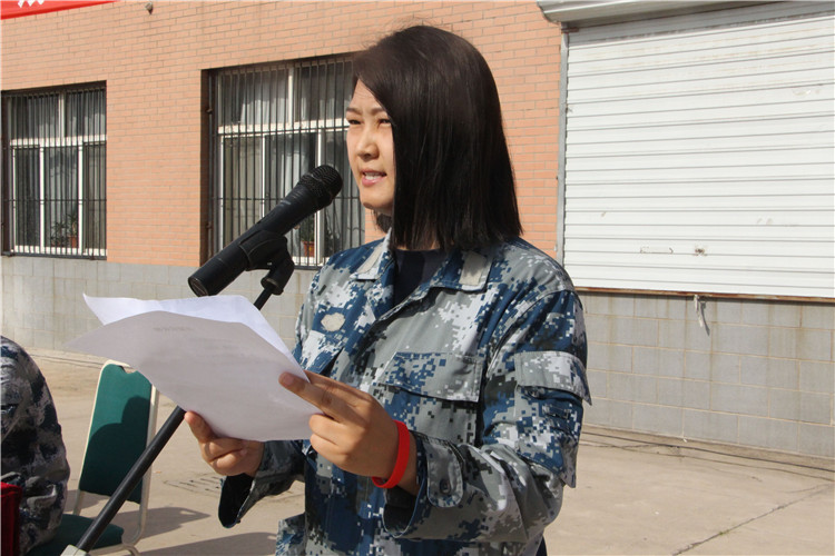 米乐官网举行2018级新生军训开营仪式