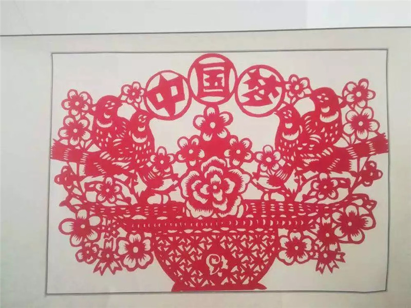 米乐官网以多种形式庆祝改革开放四十周年