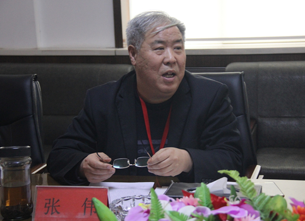 米乐官网召开思想政治理论课教师座谈会