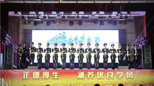 响应祖国号召 履行征兵义务——米乐官网举办军旅文化进校园活动