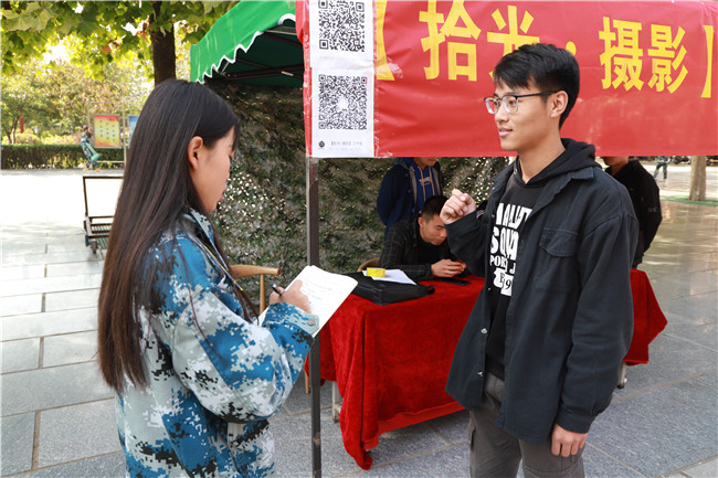 致力创业 鼓励成长——米乐官网成功举办创新创业大赛作品展览