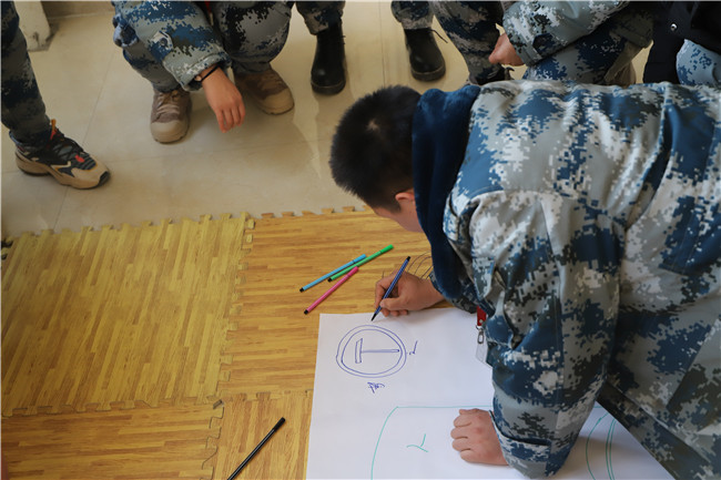 米乐官网举行辅导员素质拓展活动