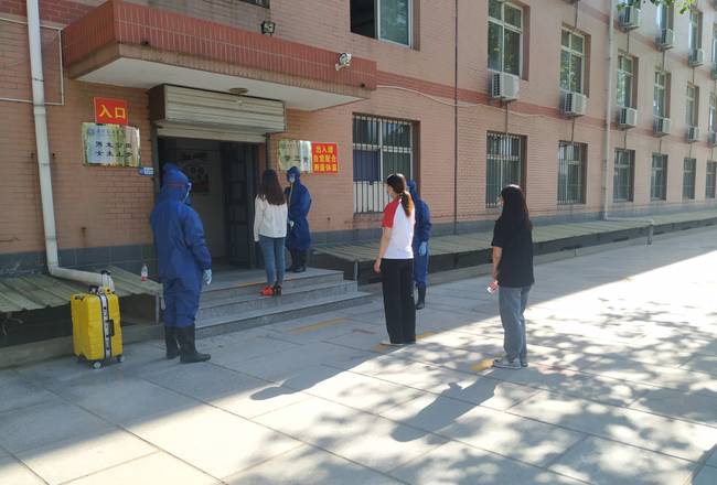 米乐官网组织开展第二次复学复课疫情防控模拟演练