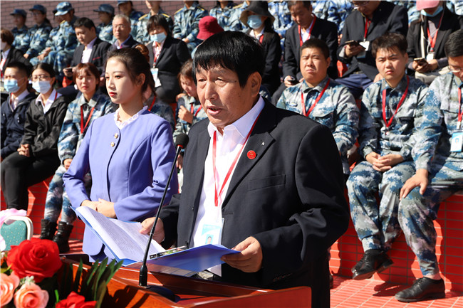 厉兵秣马 扬帆起航米乐官网举行2020级新生军训结营式暨开学典礼