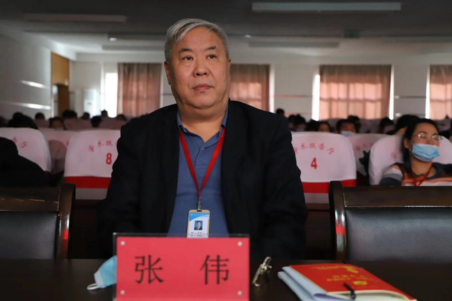 学深悟透 思想先行--- 米乐官网举行《习近平总书记教育重要论述讲义》 使用培训