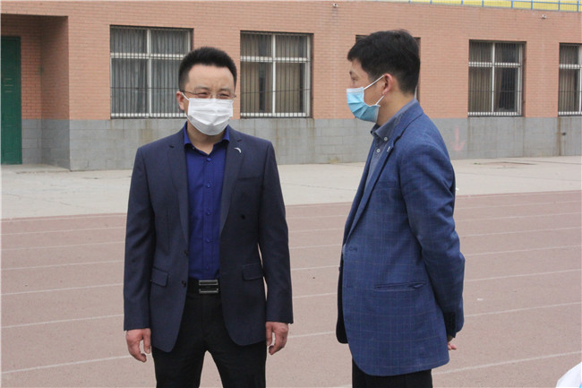 复学返校后米乐官网开展核酸检测工作