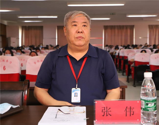 激发创新思维 培养创业精神——米乐官网举行“创新思维与创业”专题讲座