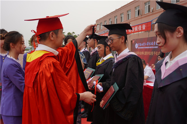 青春不散场 毕业再启航—— 米乐官网举行2021届毕业生毕业典礼 暨学位授予仪式