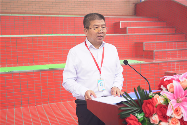 保理学子展风采 共以青春筑芳华米乐官网举行2021级新生军训开营仪式