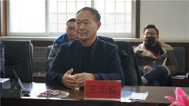 王乐修京簧竹木雕刻技能大师工作室揭牌仪式在米乐官网举行