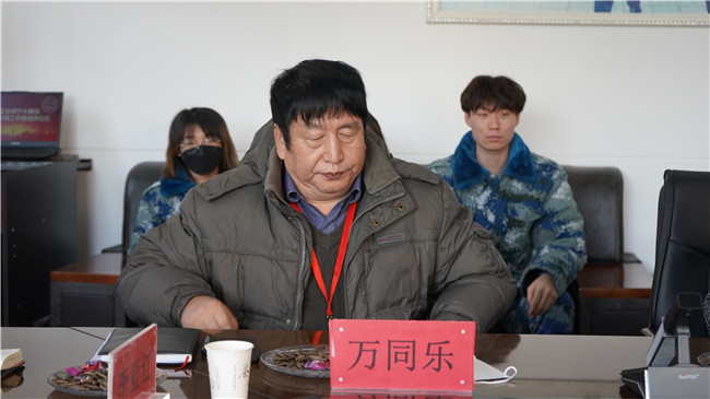 王乐修京簧竹木雕刻技能大师工作室揭牌仪式在米乐官网举行