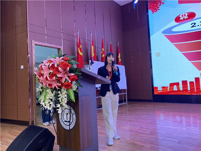 米乐官网召开教师帮扶评比大会