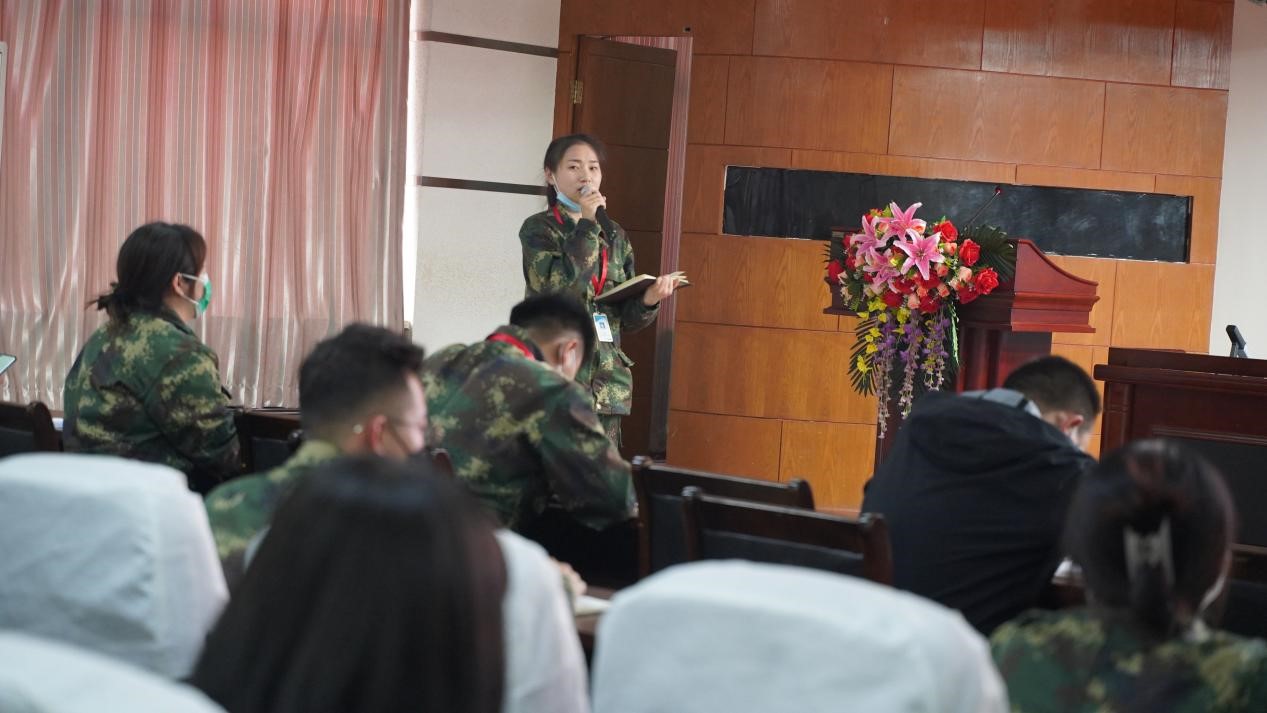 米乐mile官方网站召开学管干部培训周会2022.4.18