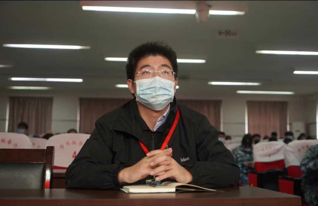 米乐官网组织收听收看庆祝中国共青团成立100周年大会上直播