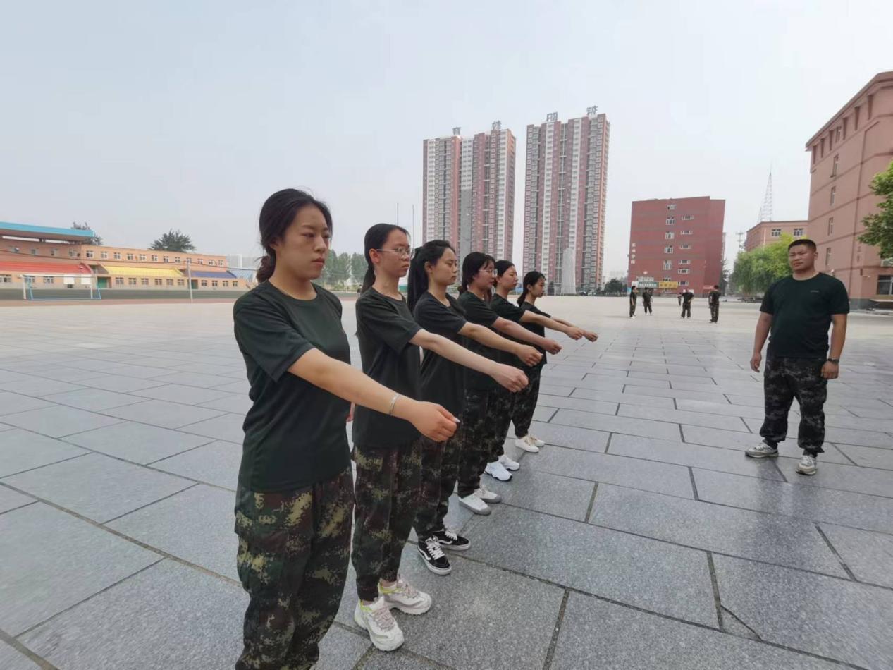 强化凝“新”聚力，赓续立德树人——米乐官网“传帮带”式新入职辅导员培训圆满结束