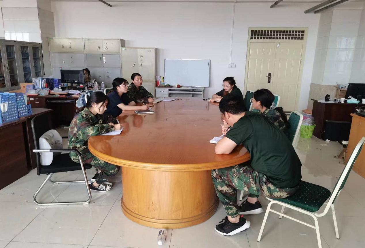 强化凝“新”聚力，赓续立德树人——米乐官网“传帮带”式新入职辅导员培训圆满结束