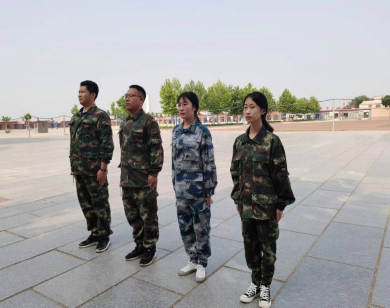 米乐mile官方网站开展“传帮带”式新入职辅导员培训day4