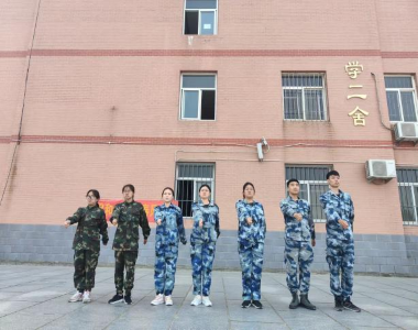 米乐mile官方网站开展“传帮带”式新入职辅导员培训day4