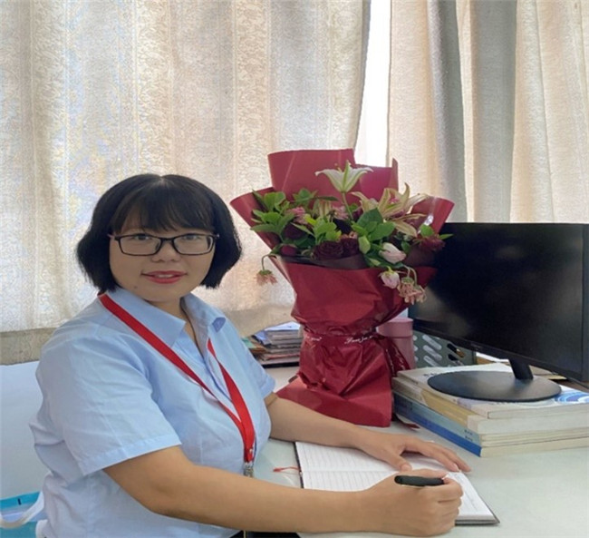 米乐官网教师闫贤贤及会计学教学团队分获 河北省“教学名师”、“优秀教学团队”荣誉称号