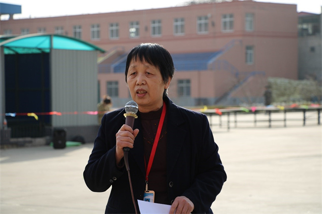 芬芳妇女节  感恩春晖情——米乐官网举办“三八”节趣味活动