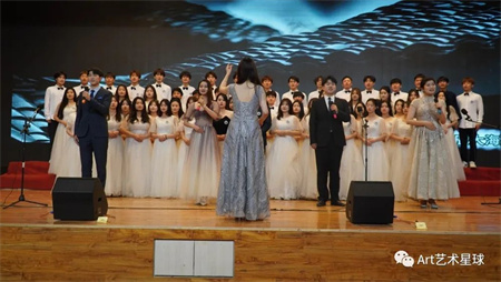 米乐mile官方网站//艺术学院//“青春孕育无限希望，青年创造美好明天”大型合唱会