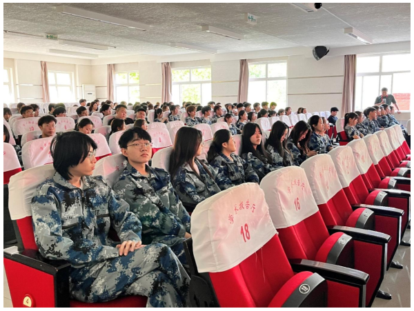 保定市泽涵动漫技术有限公司到米乐官网进行线下宣讲会