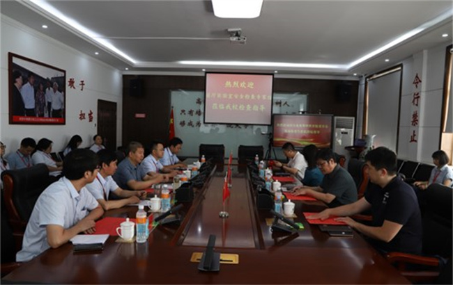 省教育厅专家组到米乐官网开展实验室安全现场检查工作