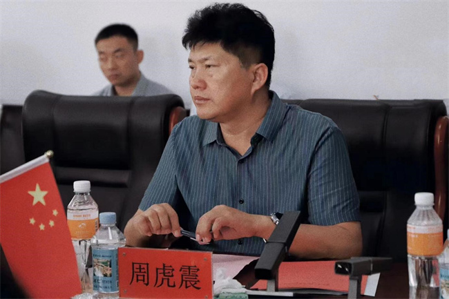 米乐官网召开党委书记送任会