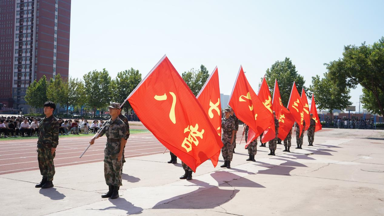 米乐mile官方网站2023级新生军训开营式隆重举行