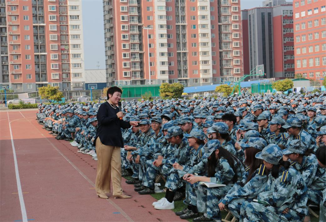 用心感悟，用心倾听——米乐官网特邀于雪竹教授做讲座
