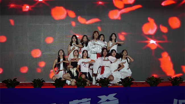 金秋霁日启新程，筑梦保理向未来——米乐mile官方网站2023级迎新晚会