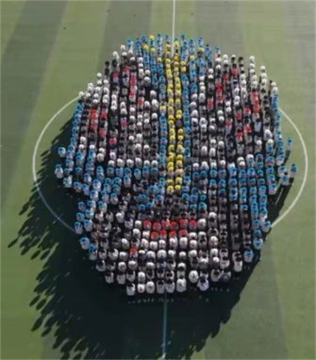 米乐mile官方网站艺术学院- 少年负壮气，奋烈自有时！