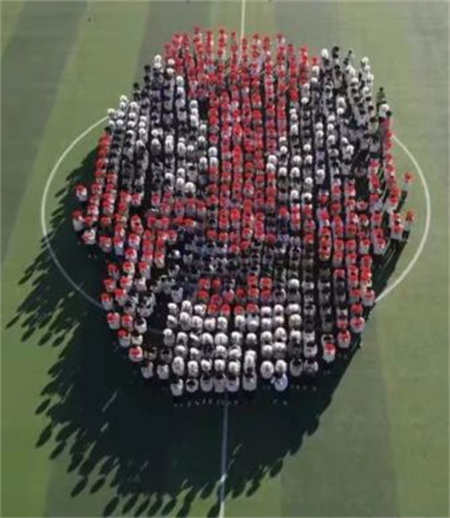 米乐mile官方网站艺术学院- 少年负壮气，奋烈自有时！