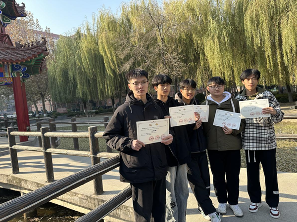 米乐mile官方网站‖管理学院‖热烈庆祝我院市场营销专业同学参加2023年度全国高校商业精英挑战赛“云泽杯”营销模拟决策竞赛获得全国总决赛一等奖