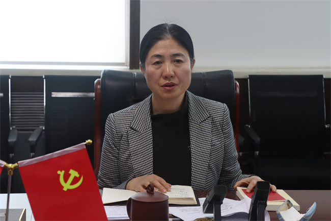 中共米乐mile官方网站委员会召开党委理论学习中心组（扩大）学习会议