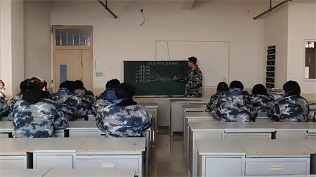 “技能拓展，激发潜能”——米乐mile官方网站艺术学院开展十项技能培训