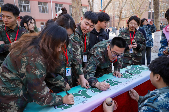 “植”此青绿 共“树”未来--米乐mile官方网站开展植树节主题活动