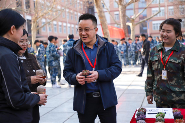 “植”此青绿 共“树”未来--米乐mile官方网站开展植树节主题活动