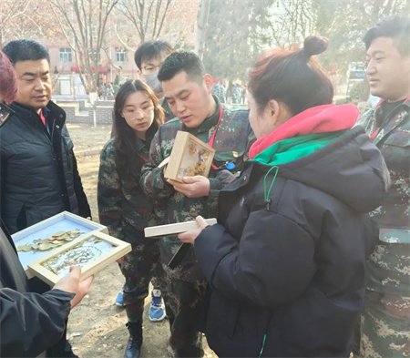 “草木皆待春，你我共护绿”——米乐mile官方网站艺术学院开展“3.12植树节”主题活动